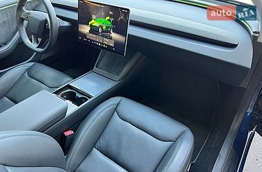 Седан Tesla Model 3 2024 в Киеве фото 50 Седан Tesla Model 3 2024 в Киеве