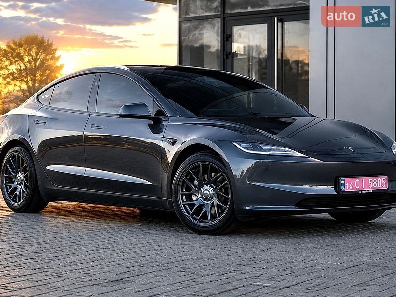 Tesla Model 3 2025 Tesla Model 3 2025