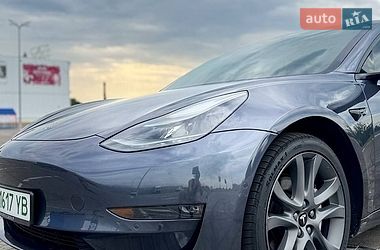 Седан Tesla Model 3 2021 в Одесі