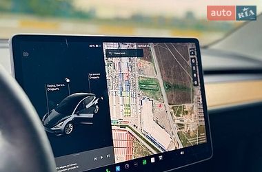 Седан Tesla Model 3 2021 в Одесі