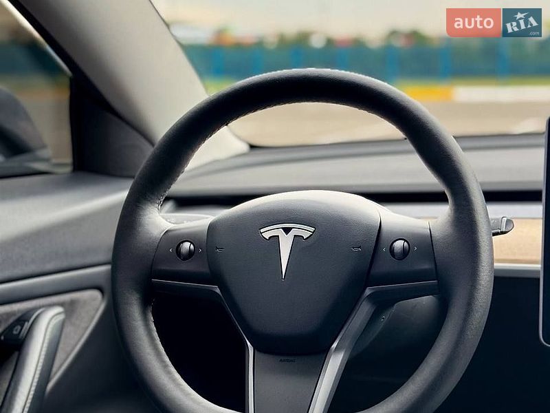 Седан Tesla Model 3 2021 в Одесі фото 23 Седан Tesla Model 3 2021 в Одесі