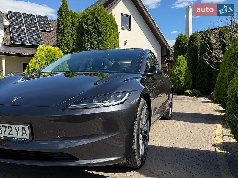 Седан Tesla Model 3 2024 в Луцке фото 3 Седан Tesla Model 3 2024 в Луцке