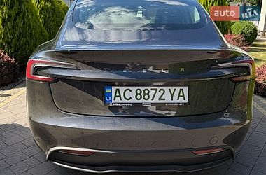 Седан Tesla Model 3 2024 в Луцке фото 4 Седан Tesla Model 3 2024 в Луцке