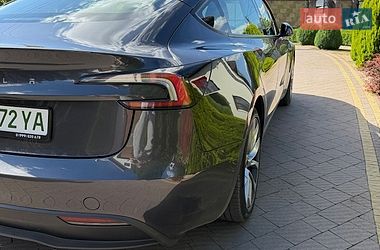 Седан Tesla Model 3 2024 в Луцке