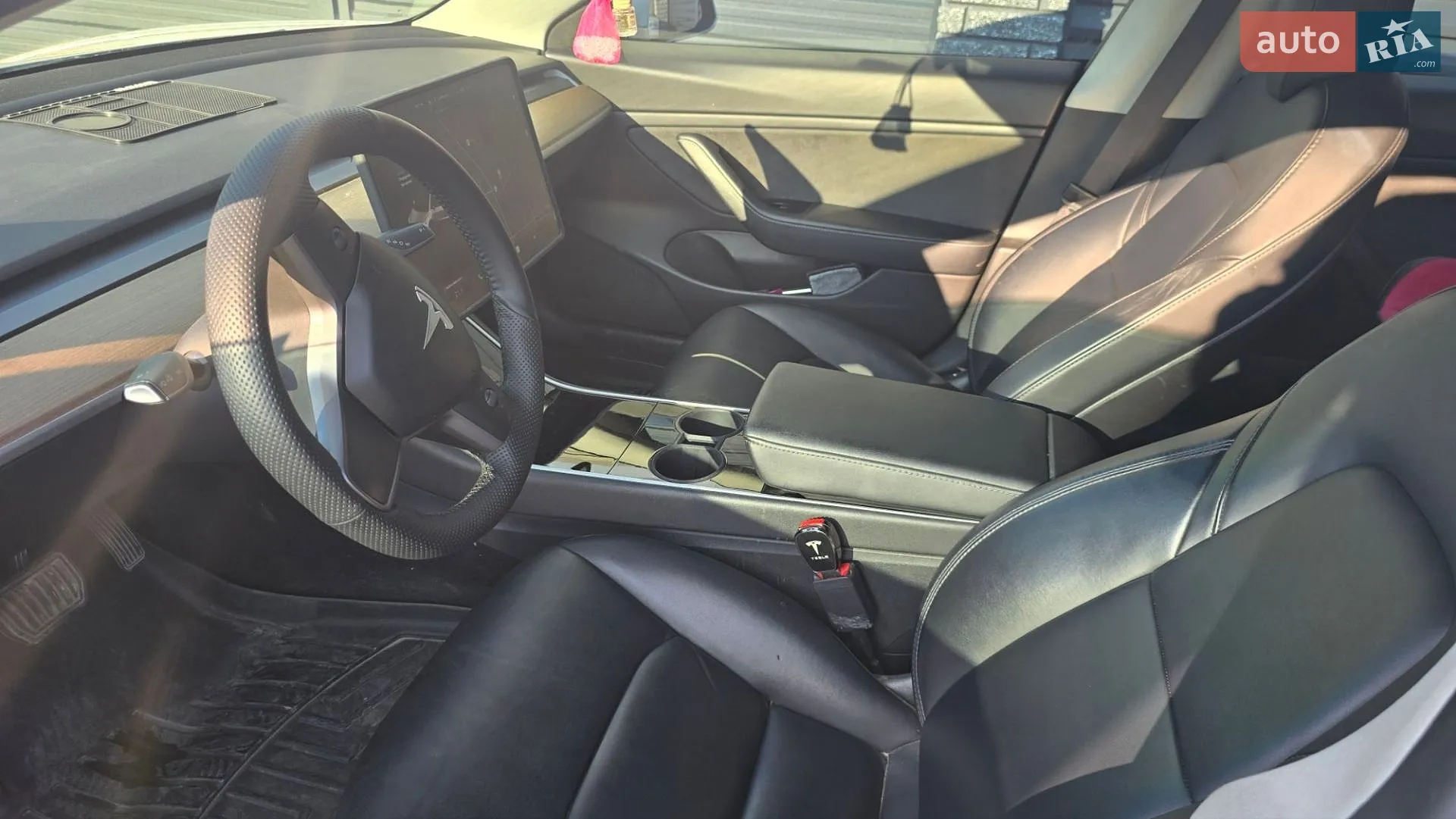2020 Tesla Model 3 - мініатюра 9