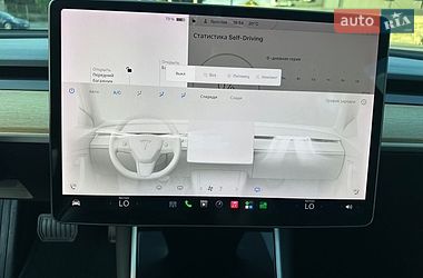 Седан Tesla Model 3 2019 в Тернополе