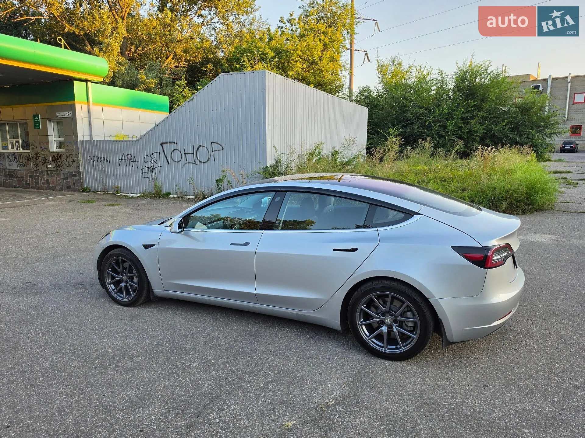 2018 Tesla Model 3 - мініатюра 3
