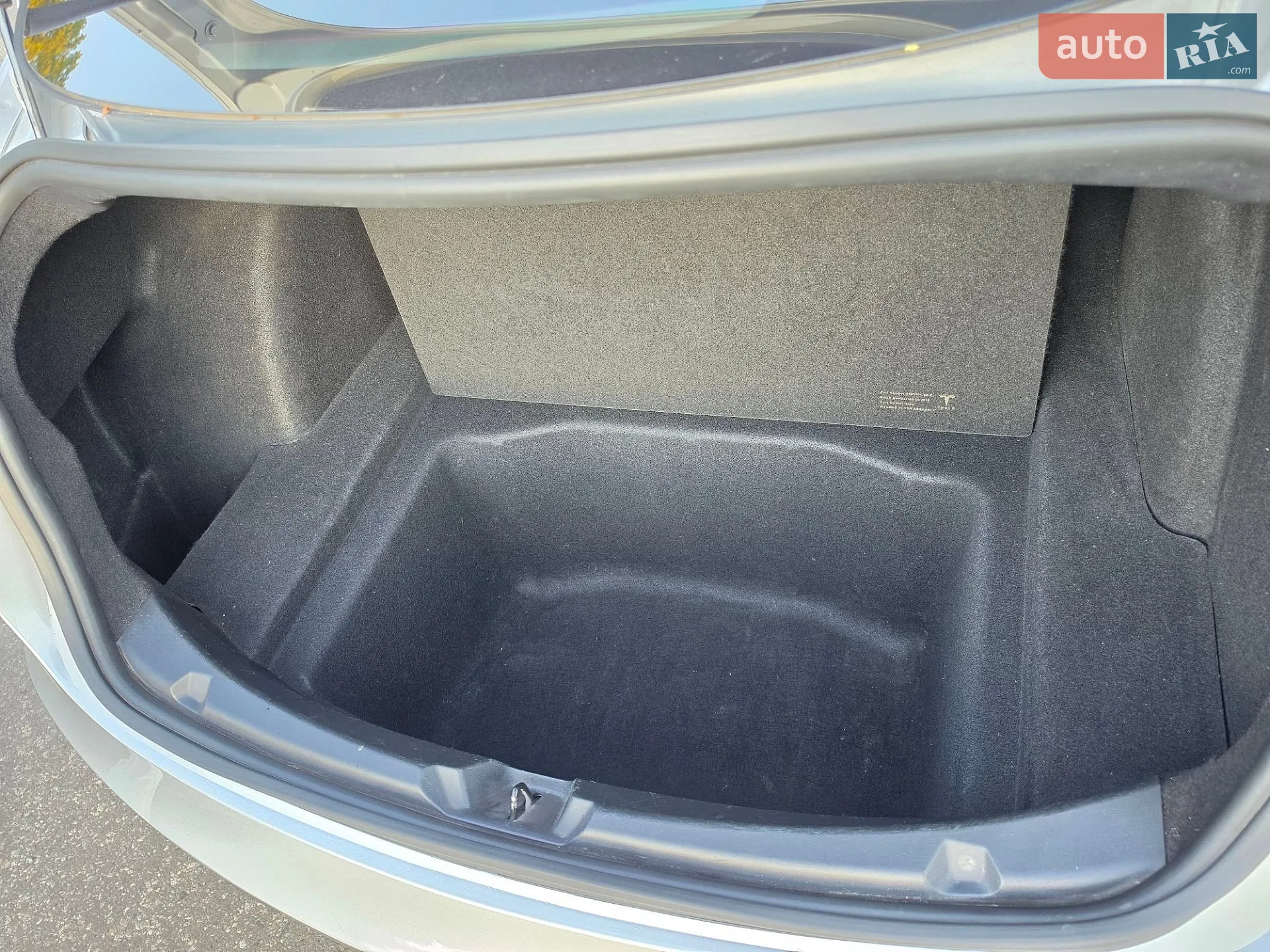 2018 Tesla Model 3 - мініатюра 9