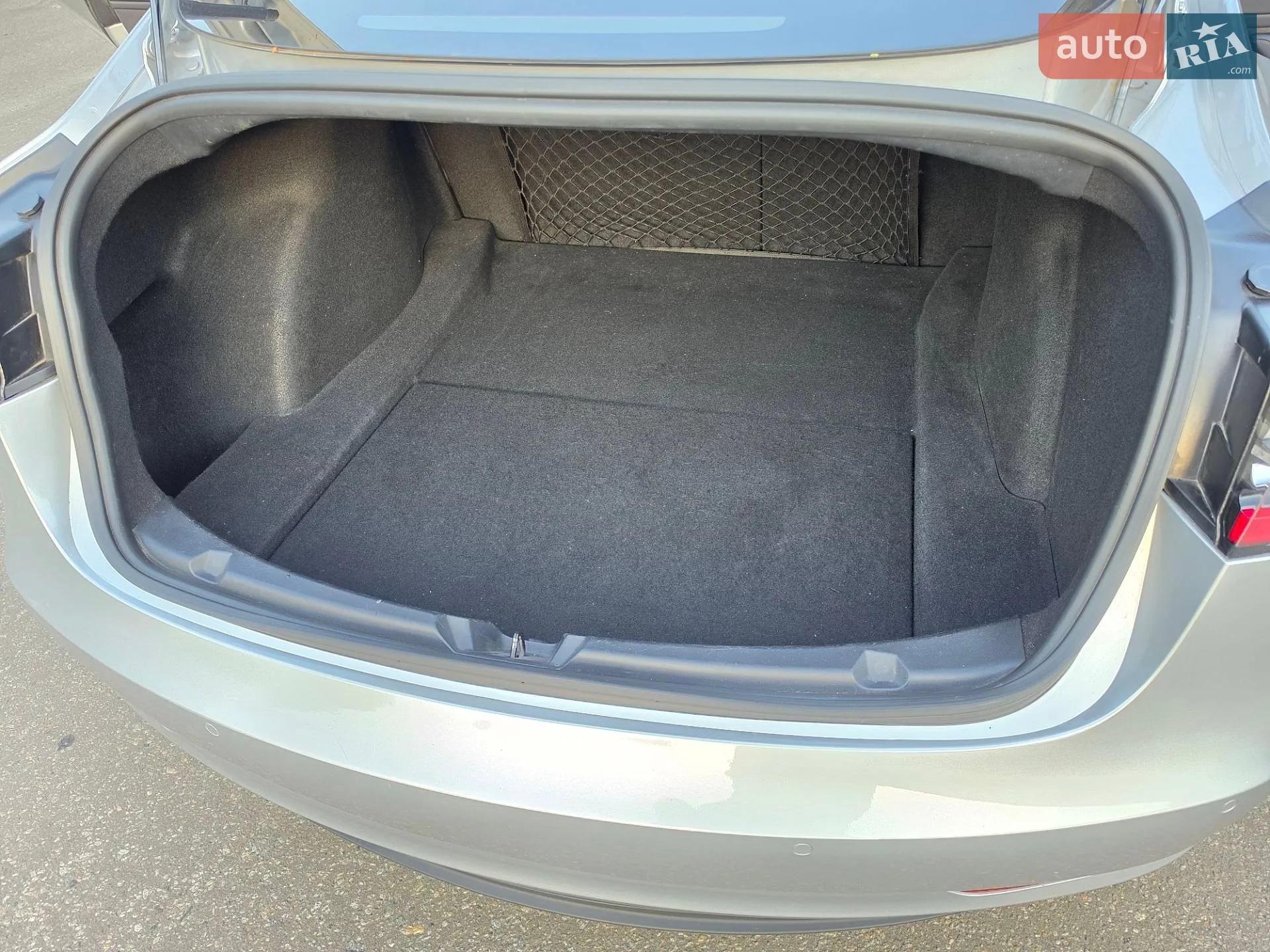 2018 Tesla Model 3 - мініатюра 8