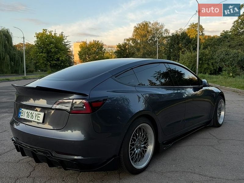 Седан Tesla Model 3 2019 в Кременчуге фото 3 Седан Tesla Model 3 2019 в Кременчуге