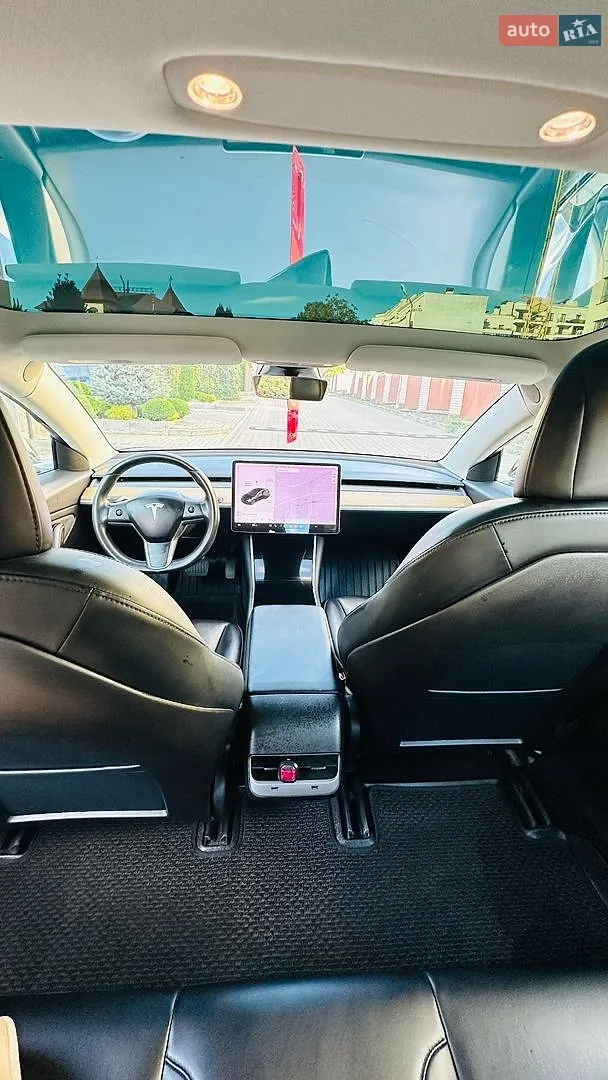 2019 Tesla Model 3 - мініатюра 26