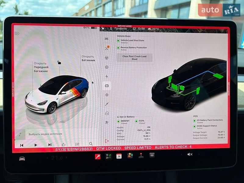 Седан Tesla Model 3 2022 в Мукачево