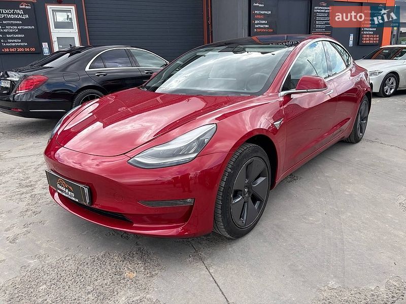 Tesla Model 3 2018