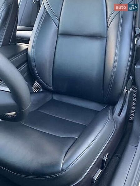 Седан Tesla Model 3 2022 в Киеве