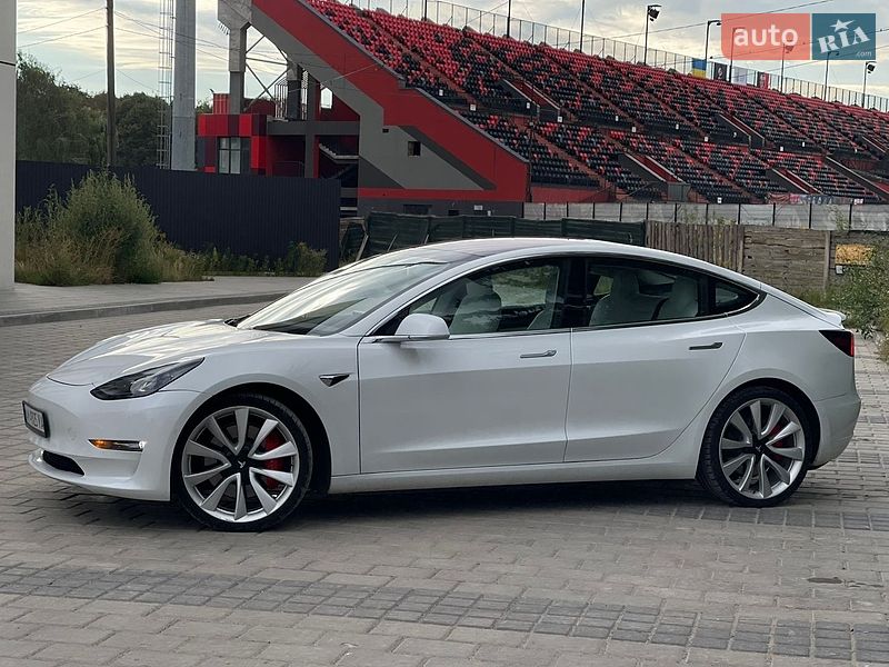 Седан Tesla Model 3 2018 в Ровно фото 10 Седан Tesla Model 3 2018 в Ровно