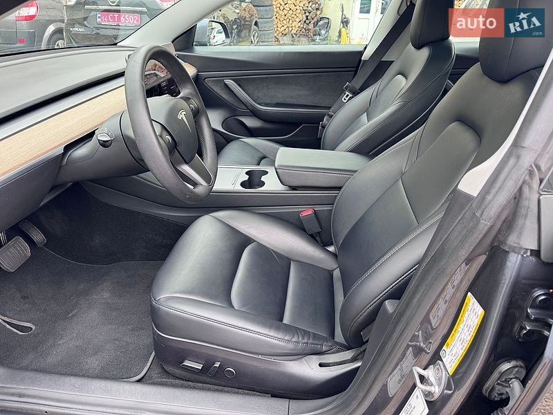 Седан Tesla Model 3 2020 в Стрию фото 28 Седан Tesla Model 3 2020 в Стрию