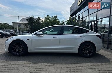 Седан Tesla Model 3 2020 в Ивано-Франковске фото 4 Седан Tesla Model 3 2020 в Ивано-Франковске