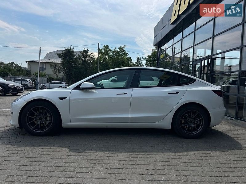 Седан Tesla Model 3 2020 в Ивано-Франковске фото 4 Седан Tesla Model 3 2020 в Ивано-Франковске