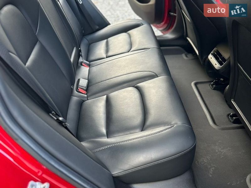 Седан Tesla Model 3 2019 в Самборе