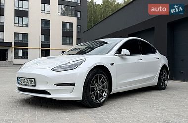 Седан Tesla Model 3 2018 в Тернополе