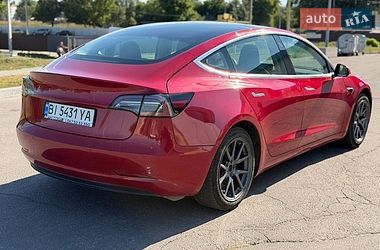 Седан Tesla Model 3 2020 в Кременчуге