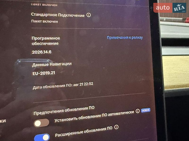 Седан Tesla Model 3 2019 в Львові