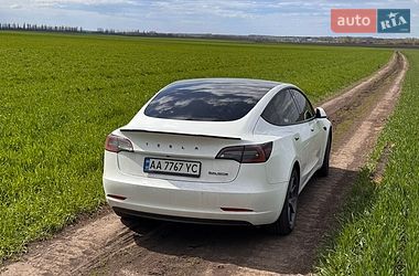 Седан Tesla Model 3 2022 в Броварах фото 5 Седан Tesla Model 3 2022 в Броварах