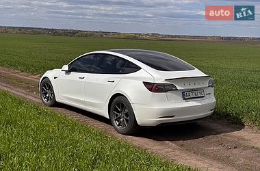 Седан Tesla Model 3 2022 в Броварах фото 6 Седан Tesla Model 3 2022 в Броварах
