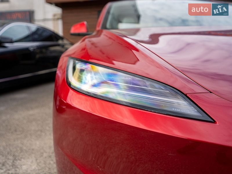 Седан Tesla Model 3 2024 в Києві фото 7 Седан Tesla Model 3 2024 в Києві