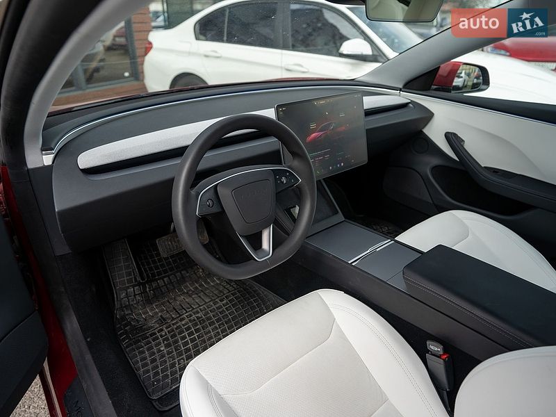 Седан Tesla Model 3 2024 в Києві фото 15 Седан Tesla Model 3 2024 в Києві