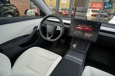 Седан Tesla Model 3 2024 в Києві фото 20 Седан Tesla Model 3 2024 в Києві