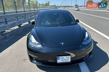 Седан Tesla Model 3 2023 в Киеве