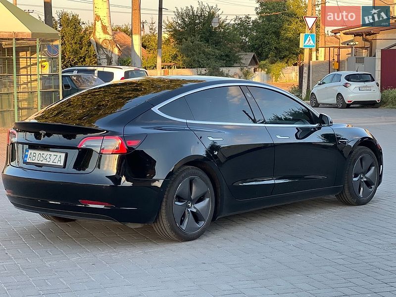 Седан Tesla Model 3 2019 в Запорожье