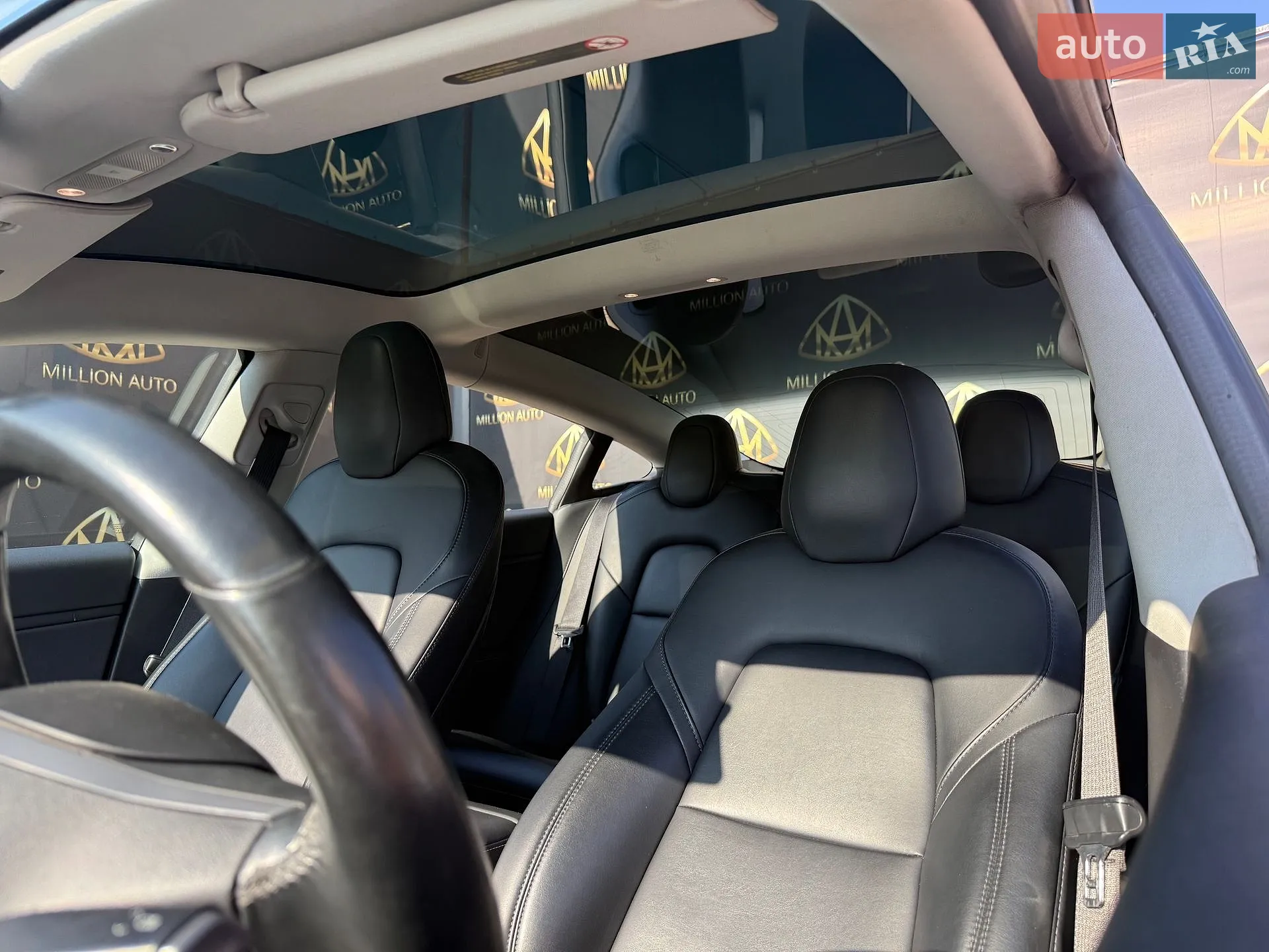 2018 Tesla Model 3 - мініатюра 9