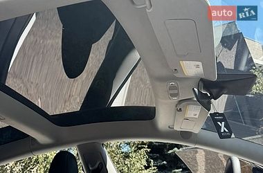 Седан Tesla Model 3 2023 в Запоріжжі