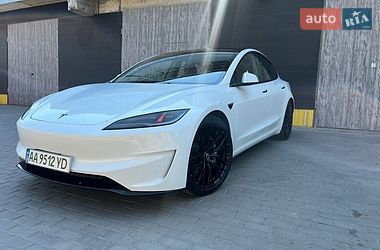 Седан Tesla Model 3 2024 в Кривом Роге