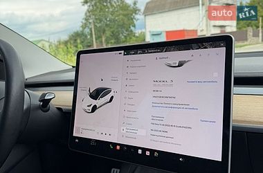 Седан Tesla Model 3 2022 в Хмельницком