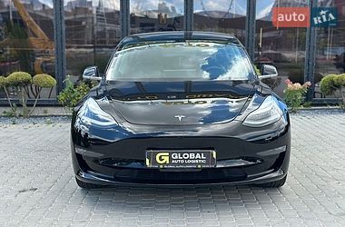 Седан Tesla Model 3 2020 в Львові фото 5 Седан Tesla Model 3 2020 в Львові