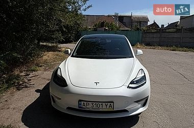Седан Tesla Model 3 2020 в Запорожье