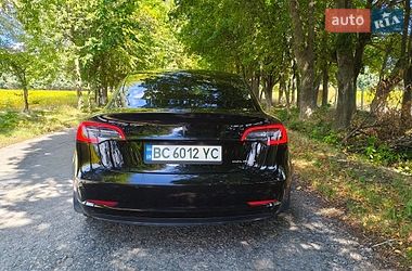 Седан Tesla Model 3 2019 в Немирове