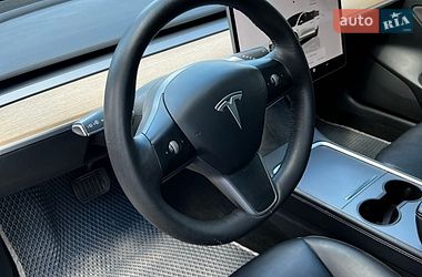 Седан Tesla Model 3 2022 в Львові
