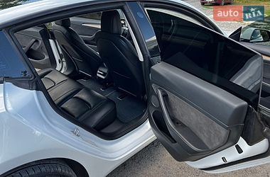 Седан Tesla Model 3 2022 в Львові