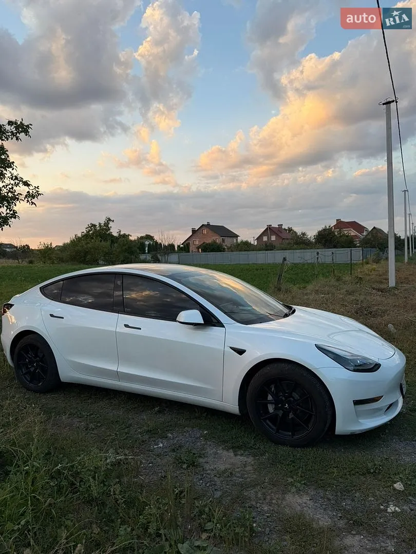 2021 Tesla Model 3 - мініатюра 4