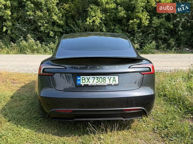 Седан Tesla Model 3 2025 в Хмельницком