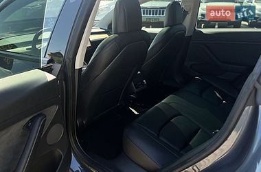 Седан Tesla Model 3 2022 в Мукачевому фото 25 Седан Tesla Model 3 2022 в Мукачевому