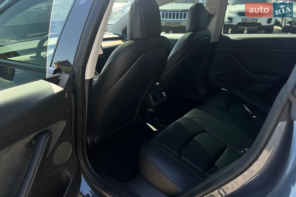 2022 Tesla Model 3 - мініатюра 25