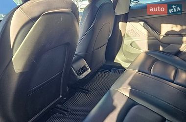 Седан Tesla Model 3 2018 в Борисполі
