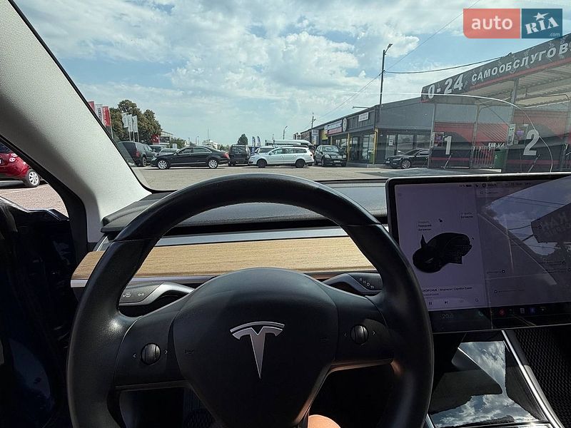 Седан Tesla Model 3 2019 в Білій Церкві