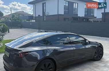 Седан Tesla Model 3 2024 в Киеве