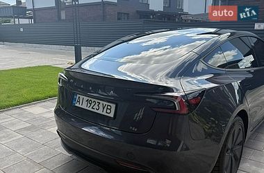 Седан Tesla Model 3 2024 в Киеве